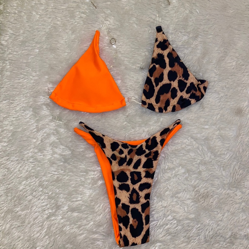 Bathing suit